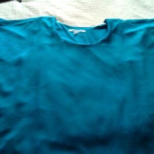 #Peter Nygard top size m teal